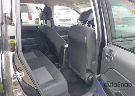 2017 Jeep Compass Sport 4X4 from USA, damaged, VIN 1C4NJDBB4HD106030